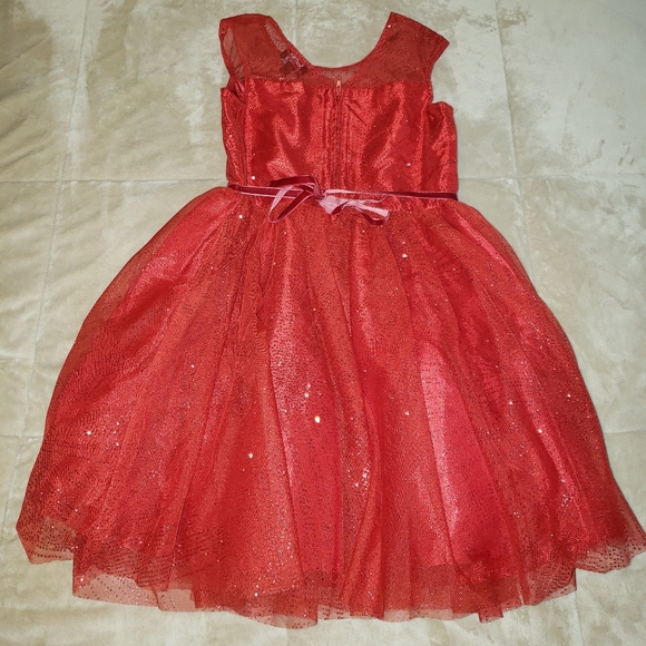 GUC red formal dress - Picture 3 of 5